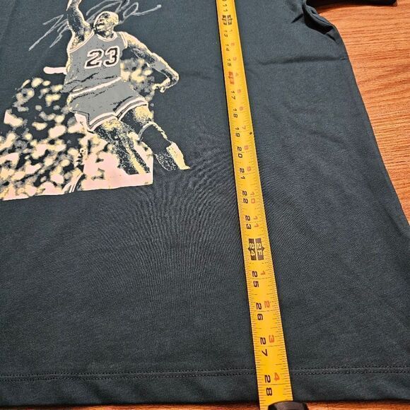 Air Jordan Sport Tee T-Shirt MJ Poster Logo Midnight Spruce Medium M Blue White - Picture 4 of 9